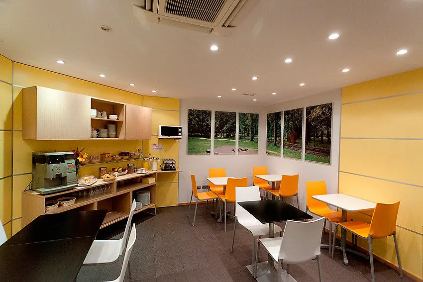 סן סבסטיאן Hotel Arrizul Beach ספרד